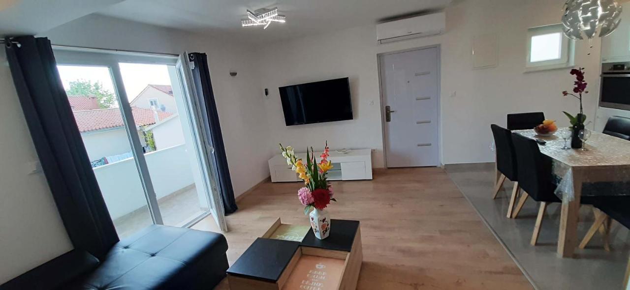 Penthaus Apartment N&M Башка-Вода Екстер'єр фото
