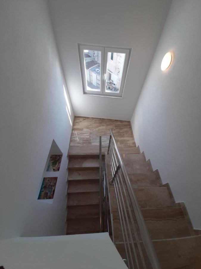 Penthaus Apartment N&M Башка-Вода Екстер'єр фото