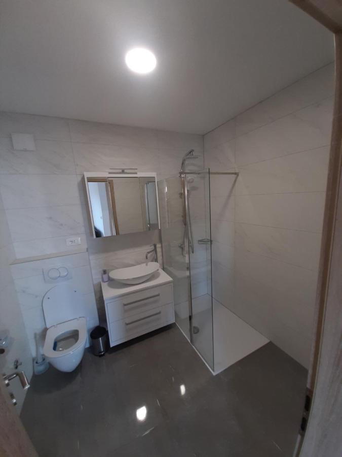 Penthaus Apartment N&M Башка-Вода Екстер'єр фото