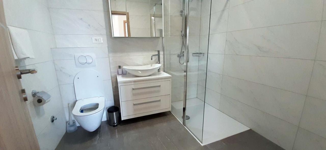 Penthaus Apartment N&M Башка-Вода Екстер'єр фото