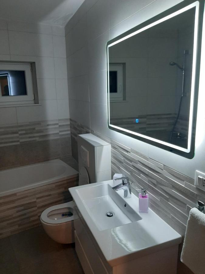 Penthaus Apartment N&M Башка-Вода Екстер'єр фото